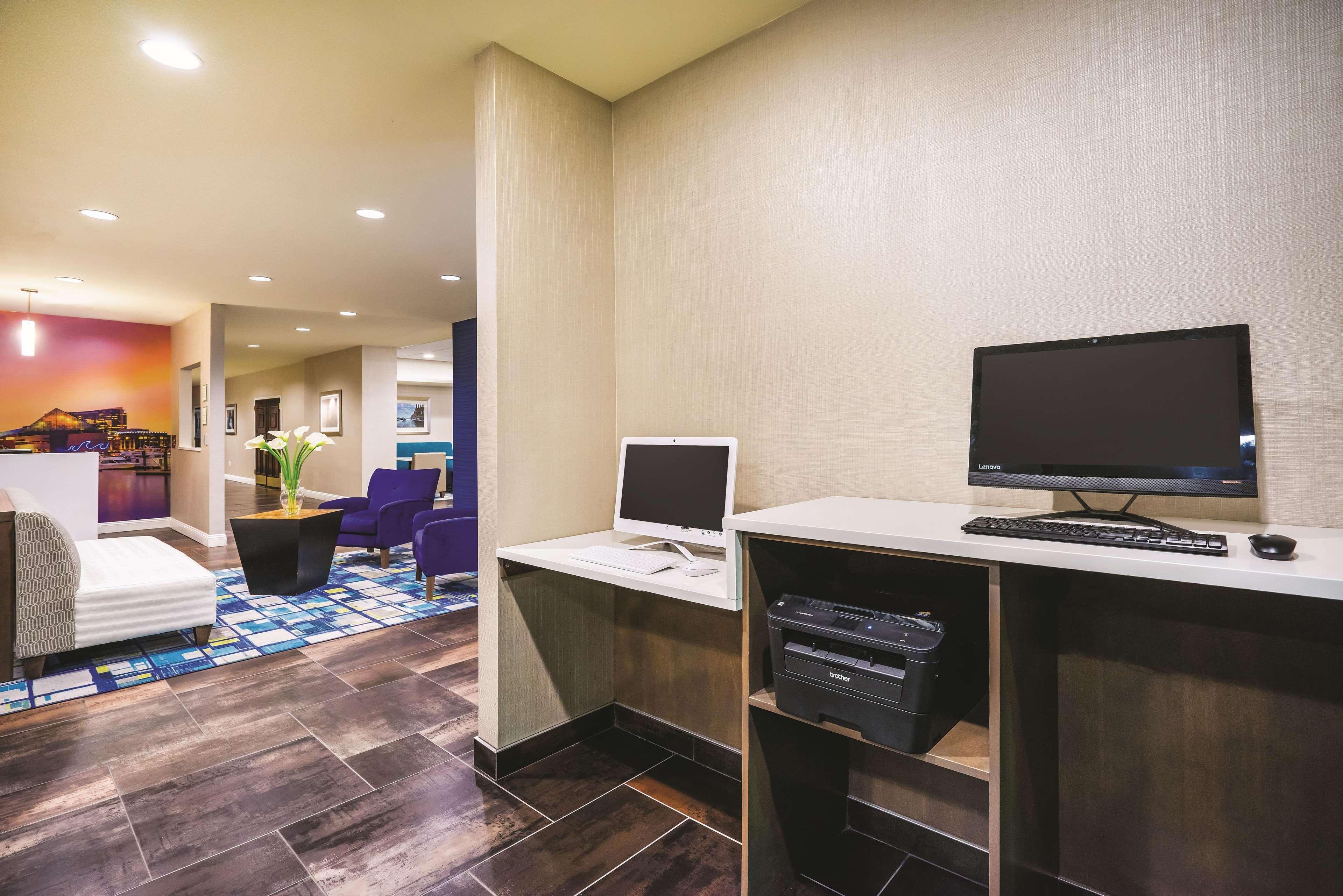 La Quinta By Wyndham Baltimore South Glen Burnie Exterior foto